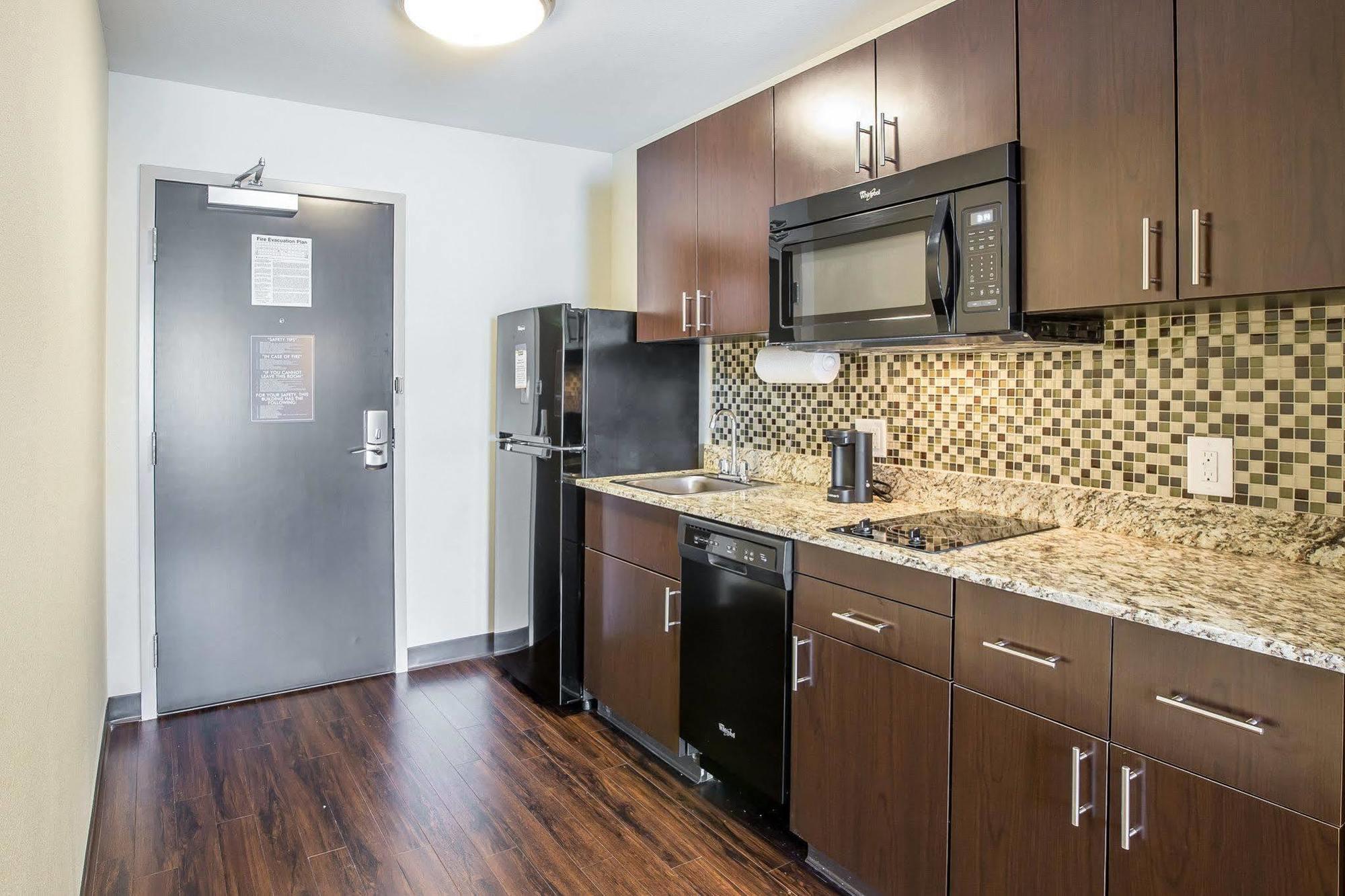 Mainstay Suites Cartersville Exterior photo